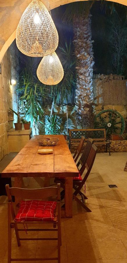 فندق مبيت وإفطار Bedroom Buddha External Bathroom *