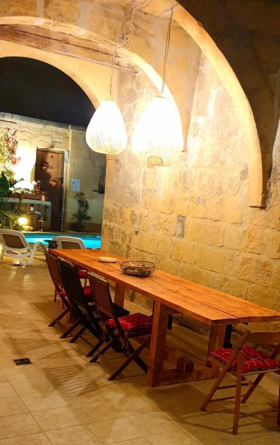 Bedroom Buddha External Bathroom فندق مبيت وإفطار *