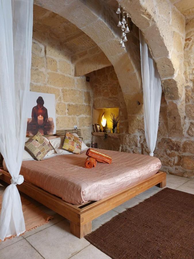 Bedroom Buddha External Bathroom فندق مبيت وإفطار *